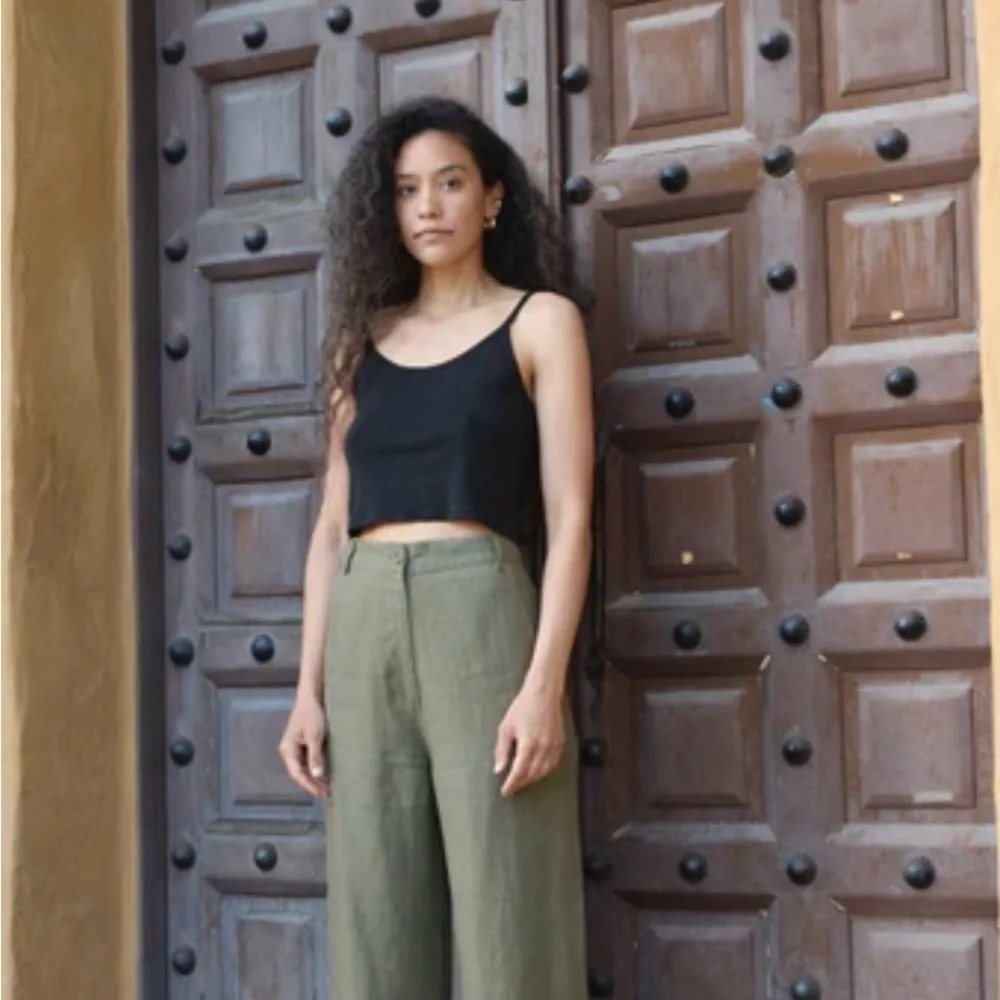First Rite sage green linen pants - Picture 2 of 4